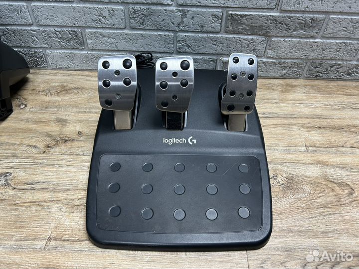 Руль Logitech G29 Driving Force с амкпп