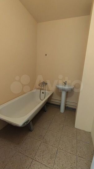 3-к. квартира, 71,3 м², 7/10 эт.