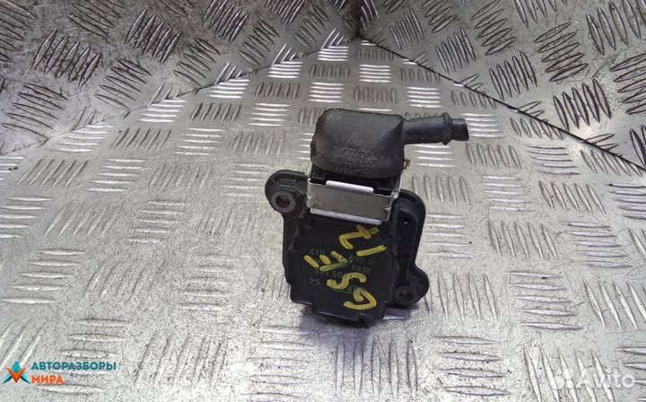 Катушка зажигания Volkswagen Passat B5 2000