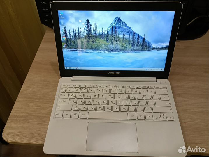 Ноутбук asus 11.6