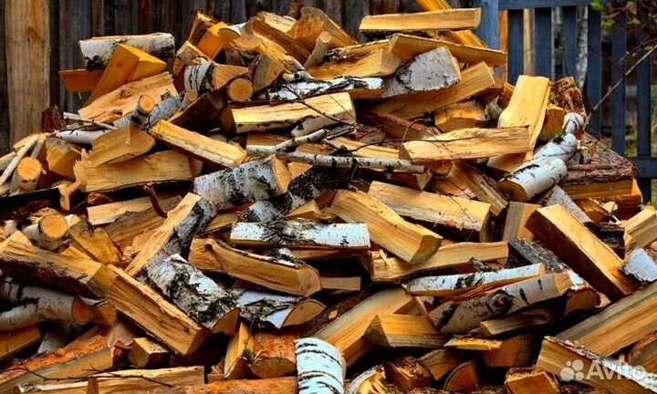 Дрова подсушенные
