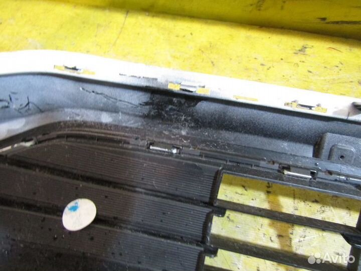 Бампер передний Москвич 3 20-25г 105604