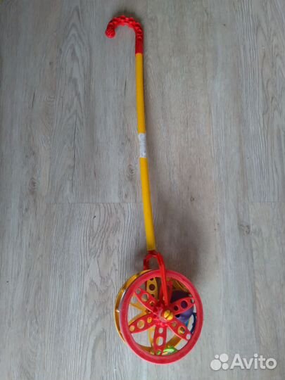 Игрушка-каталка и Игра 