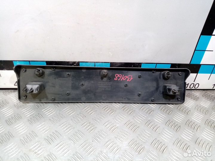 Б/У Накладка переднего бампера под гос номе#001