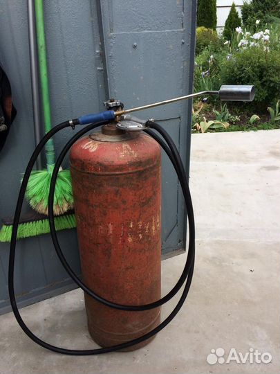 Газовая горелка с баллоном