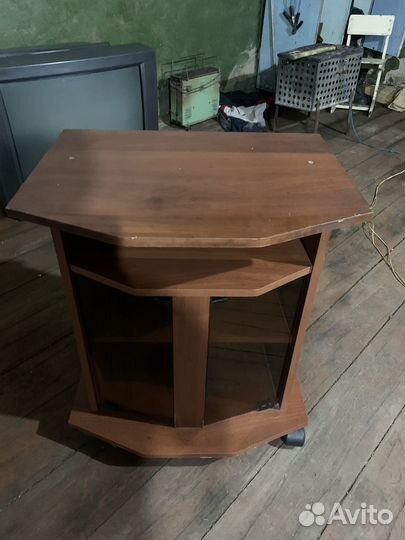 Продам тумбу