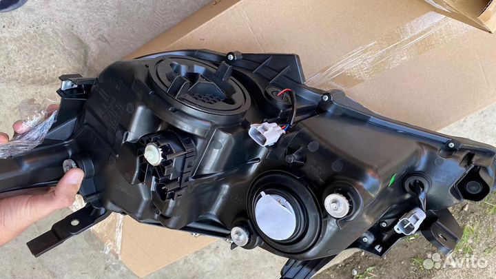 Двух линзовые фары Камри 55