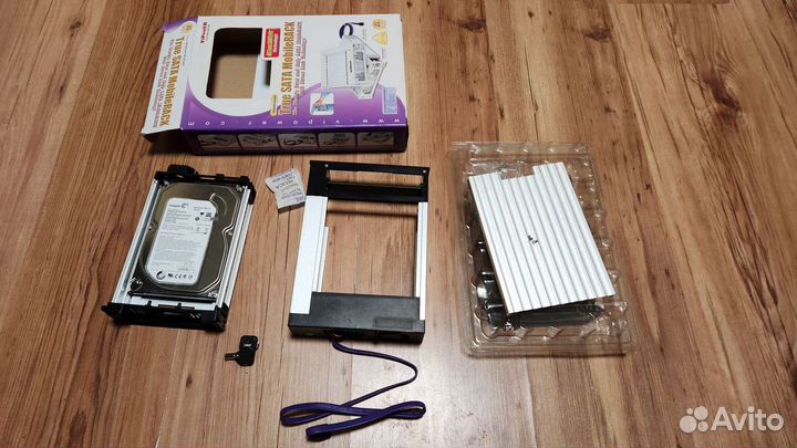 Салазки корзина mobilerack с HDD на 160гб спецпров