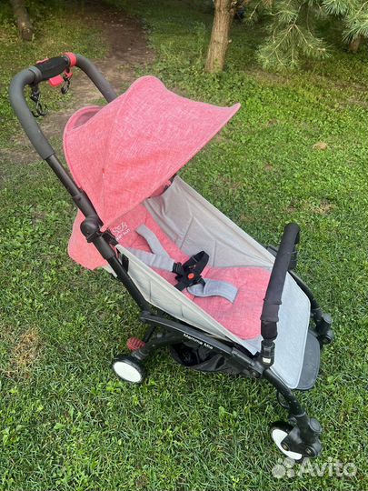 Коляска прогулочная