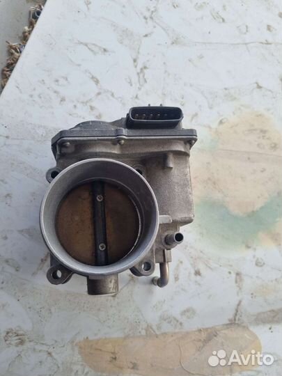 Дросельная заслонка lexus