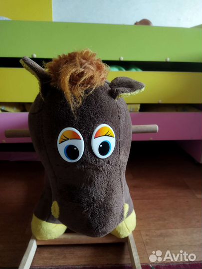 Детская качалка лошадь