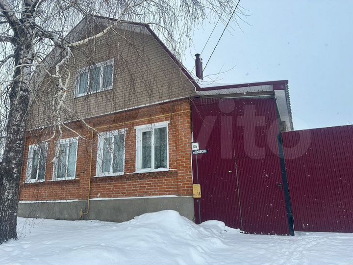 Дом 100 м² на участке 10 сот.