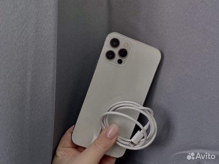 iPhone 12 Pro, 256 ГБ