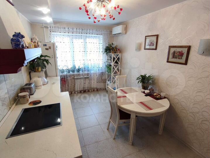 3-к. квартира, 93,4 м², 13/17 эт.