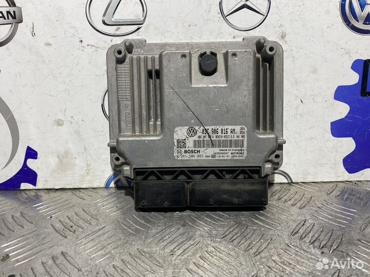 Блок управления двигателем Volkswagen Golf 6