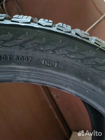 Nokian Tyres Hakkapeliitta 9 235/45 R18 98T