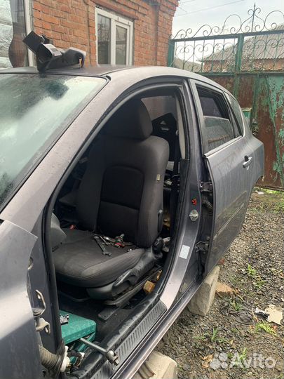 Автомобиль на разбор mazda 3BK 2008 года