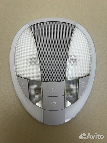 Плафон освещения салона Mercedes E-class W211