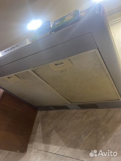 Вытяжка для кухни 60 см