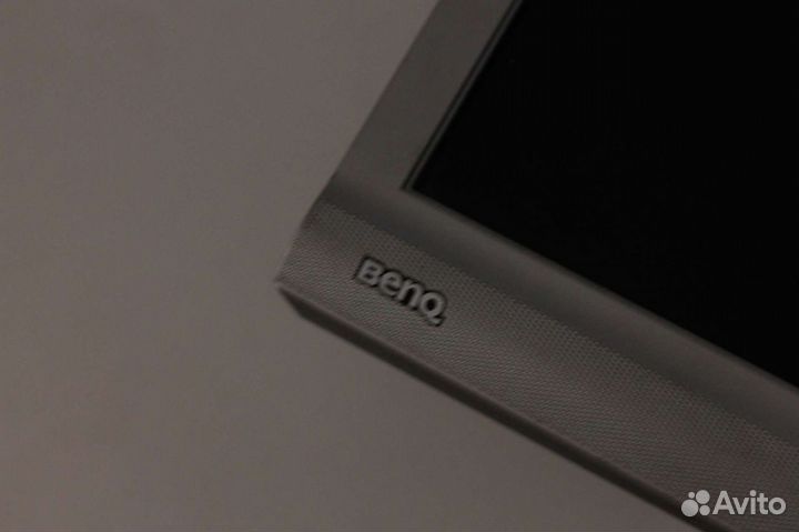 Монитор Benq