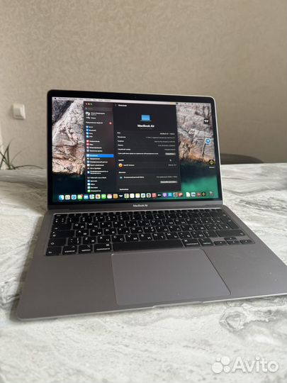 Mac book air 13 2020