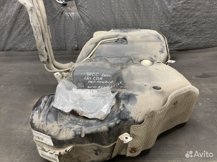 Бак топливный Volkswagen Passat CC 1.8t