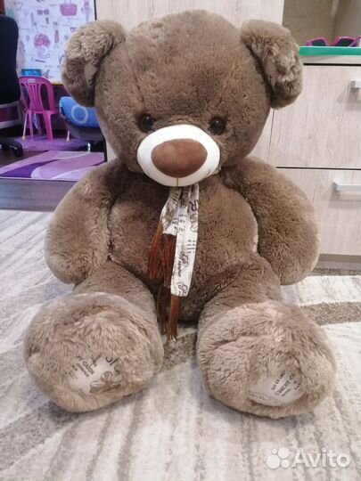 Плюшевый медведь