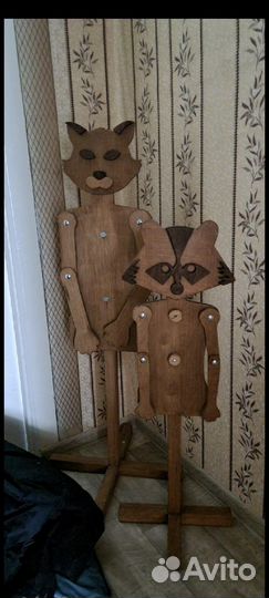 Вешалка напольная деревянная детская