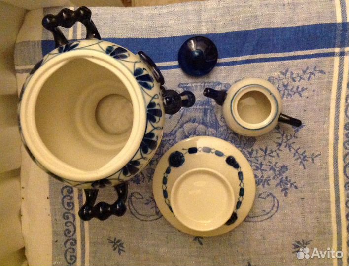 Чайница шкатулка самовар Гжель