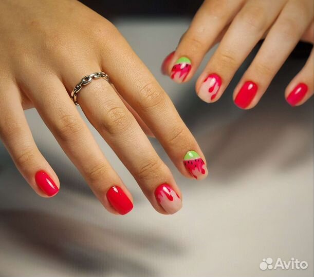 Маникюр на дому