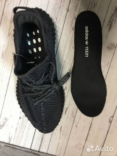 Кроссовки Adidas Yeezy boost 350 v2 black