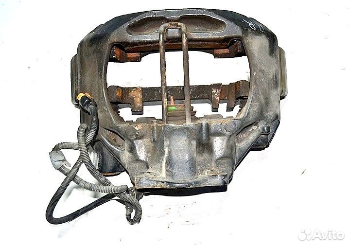 Суппорт переднего моста, правый MAN TGX 18.440 (01