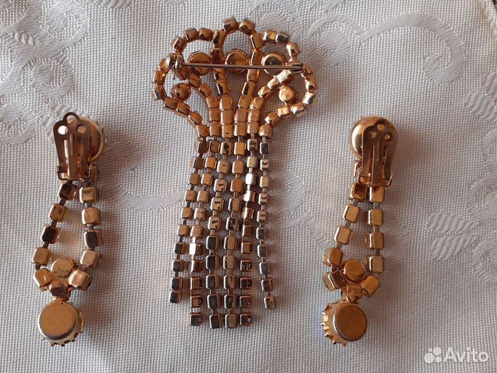 Брошь и клипсы винтаж