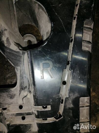 Кронштейн крепления бампера заднего правый BMW 4