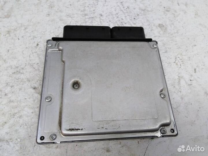 Блок управления двигателем