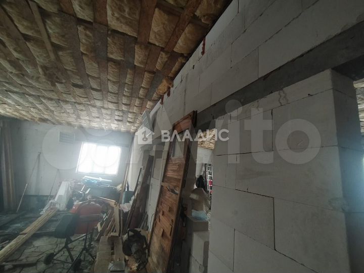 Дом 177 м² на участке 9 сот.