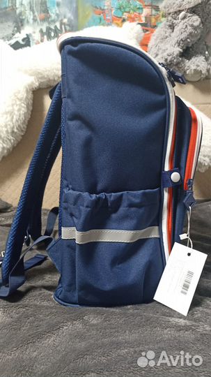 Рюкзак школьный новый 1-4 класс