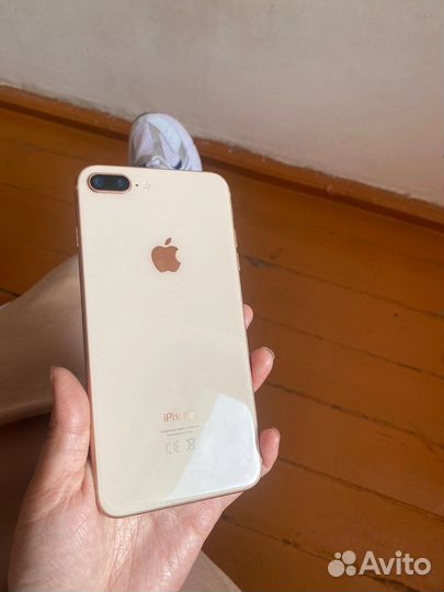 Телефон iPhone 8 plus