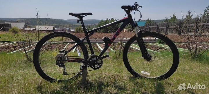 Горный велосипед gt avalanche 1.0