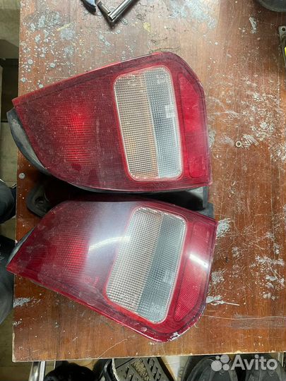 Залоие фары mitsubishi colt 5 CJ0