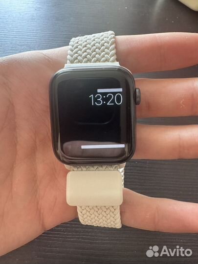 Часы Apple Watch 6 44 mm