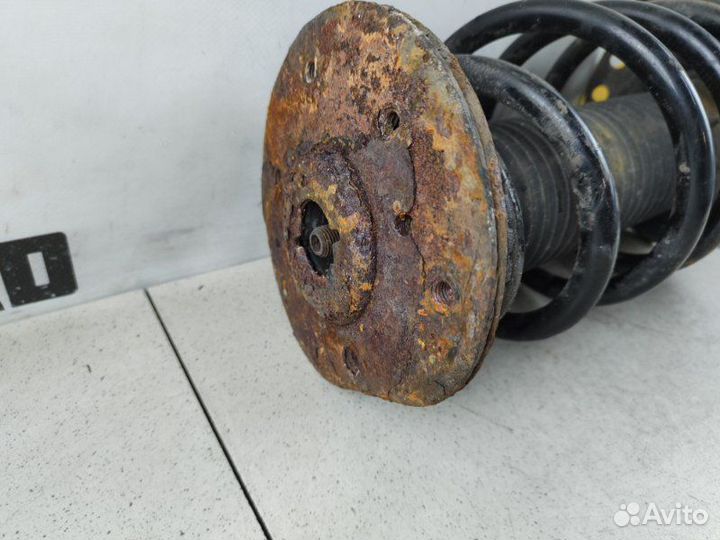 Амортизатор передний левый Ford Mondeo 4 BE 2.2