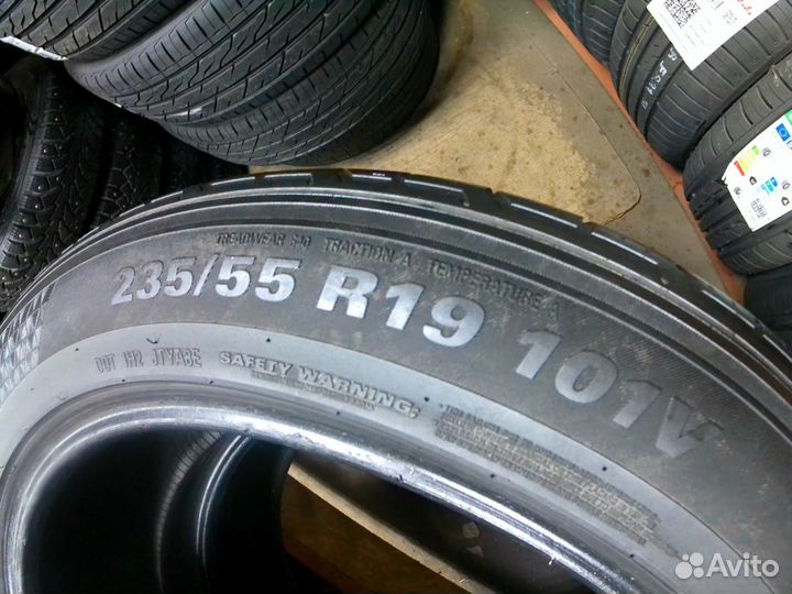 Kumho Crugen HP71 235/55 R19