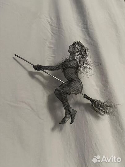 Скульптура Ведьмочка