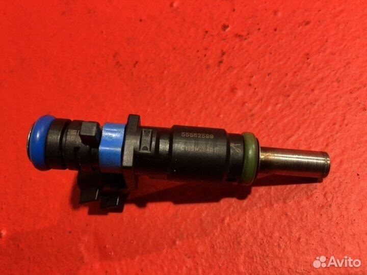 Форсунка Chevrolet Cruze J300 F16D4 2010