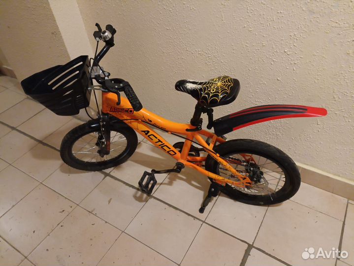 Продам велосипед Actico детский бу