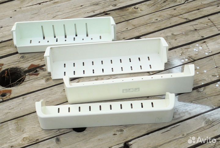 Полки от холодильника. Stinol