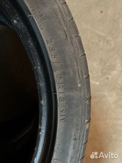 Dunlop SP Sport Maxx GT 255/35 R18 и 235/40 R18 94Y