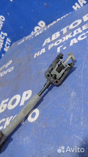 Задний правый замок двери Volkswagen Jetta 6 седан