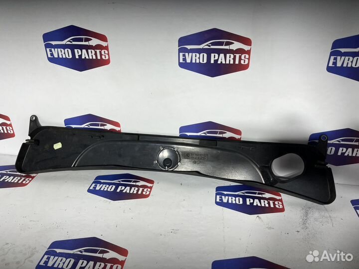 Накладка декоративная на двс BMW 5 E60\61 M-47